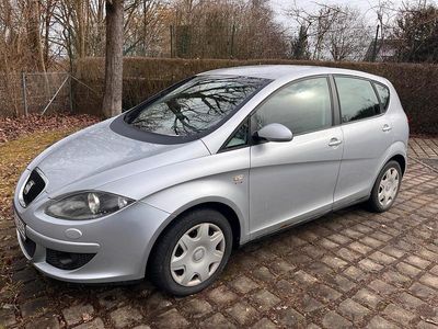 Begagnad Seat Altea 150 HK (110 kW) 2007 Silver Sedan