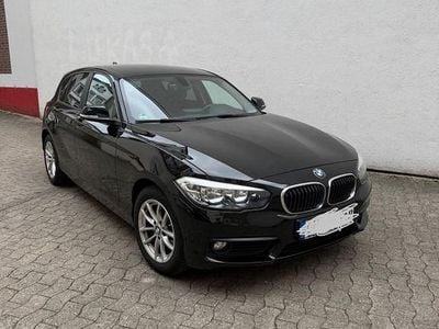 Second-hand BMW 118 Advantage 136 CP (100 kW) 2017 Negru Hatchback