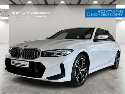 Używany BMW 330e M Sport 184 KM (135 kW) 2025 Biały Sedan/Limuzyna