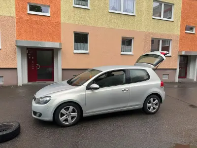 Używany VW Golf 122 KM (89 kW) 2009 Szary Coupe