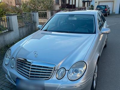Mercedes E500