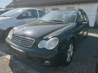 Gebraucht Mercedes C200 122 PS (89 kW) 2006 Schwarz Kombi