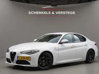 Gebraucht Alfa Romeo Giulia Sprint 190 PS (139 kW) 2021 Weiß Limousine