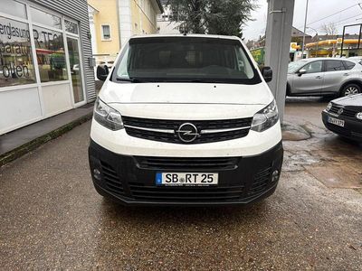 Weiß Gebraucht 2019 Opel Vivaro Van / Kleinbus | 10.900 €