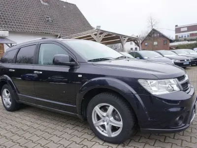 Gebraucht Fiat Freemont Lounge 170 PS (125 kW) 2012 Colore esterno (blu amletico) SUV