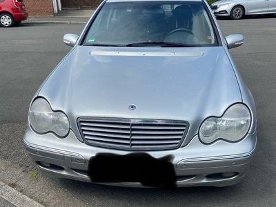 Mercedes C180