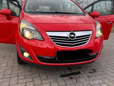 Usata Opel Meriva 120 CV (88 kW) 2012 Rosso Monovolume