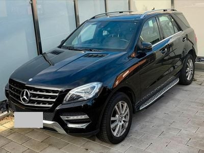 Schwarz Gebraucht 2012 Mercedes ML350 Edition 1 SUV | 13.000 € (Superpreis)