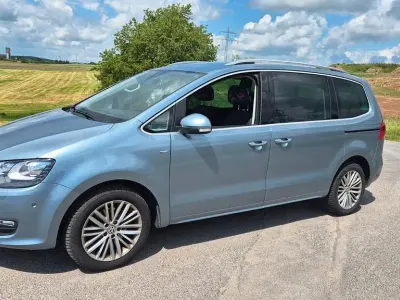 Gebraucht VW Sharan Highline 177 PS (130 kW) 2015 Blau Van / Kleinbus