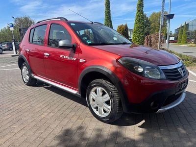 Usata Dacia Sandero Stepway 84 CV (61 kW) 2011 Station wagon
