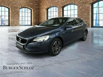 Gebraucht Volvo V40 152 PS (111 kW) 2017 Blau metallic Limousine