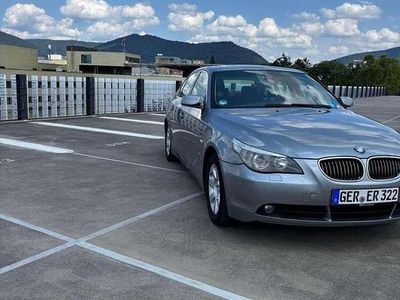 BMW 525
