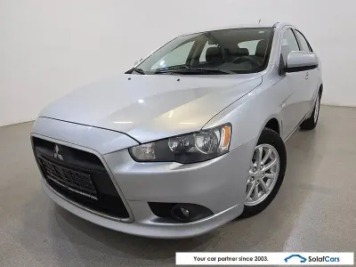 Begagnad Mitsubishi Lancer Sportback 116 HK (85 kW) 2013 Grå Sedan