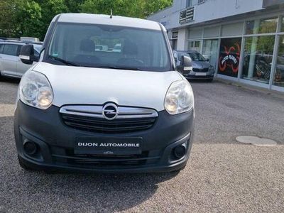 Gebraucht Opel Combo 105 PS (77 kW) 2015 Weiß Van / Kleinbus