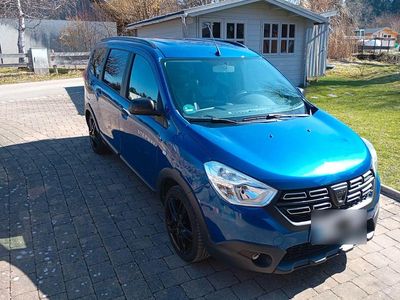 Gebraucht Dacia Lodgy Comfort 116 PS (85 kW) 2022 Blau Van / Kleinbus