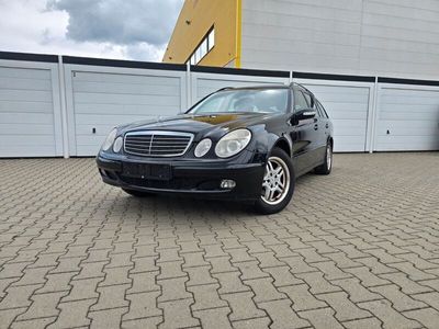 Mercedes E200