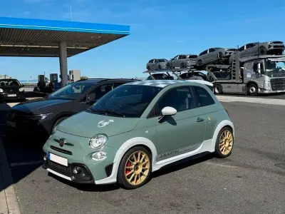 Używany Abarth 695 70th Anniversary 179 KM (131 kW) 2020 Zielony Hatchback