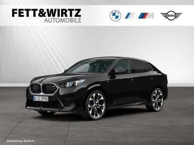 Gebraucht BMW X2 M Sport 300 PS (220 kW) 2025 Saphirschwarz metallic SUV