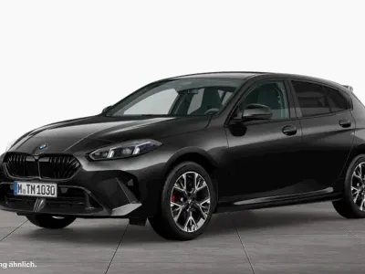 Gebraucht BMW 123 M Sport 204 PS (150 kW) 2025 Saphirschwarz Kleinwagen