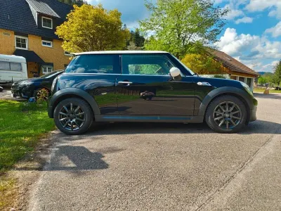 Gebraucht Mini Cooper S 184 PS (135 kW) 2013 Schwarz Kleinwagen