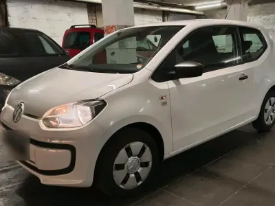 Używany VW up! 60 KM (44 kW) 2012 Biały Hatchback