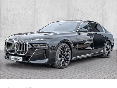 Second-hand BMW 740 Executive 299 CP (219 kW) 2025 Negru Berlinǎ