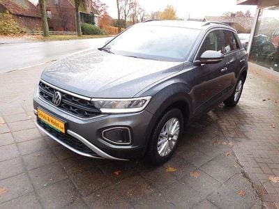Usata VW T-Roc Life 116 CV (85 kW) 2025 Grigio SUV