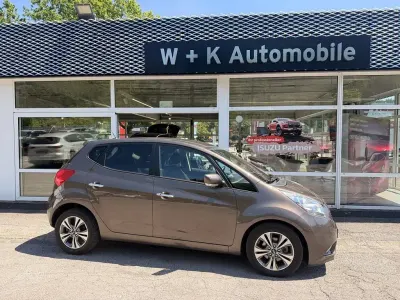 Gebraucht Kia Venga DREAM-TEAM Edition 125 PS (91 kW) 2017 Beige Kleinwagen
