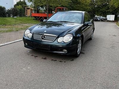 Mercedes C230