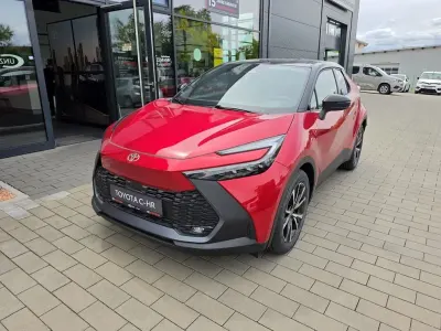 Neu Toyota C-HR 223 PS (164 kW) 2026 Rot SUV