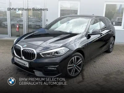 Gebraucht BMW 118 Sport Line 136 PS (100 kW) 2023 Schwarz Kleinwagen