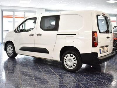 Gebraucht Opel Combo 131 PS (96 kW) 2020 Jade weiss Van / Kleinbus