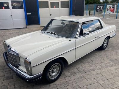 Gebraucht Mercedes 250 150 PS (110 kW) 1969 Weiß Coupé