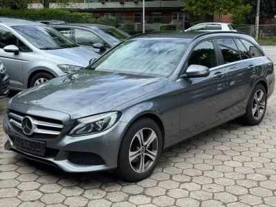 Gebraucht Mercedes C220 170 PS (125 kW) 2018 Grau Kombi