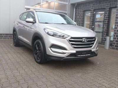 Gold Gebraucht 2016 Hyundai Tucson Classic SUV | 10.490 € (Fairer Preis)