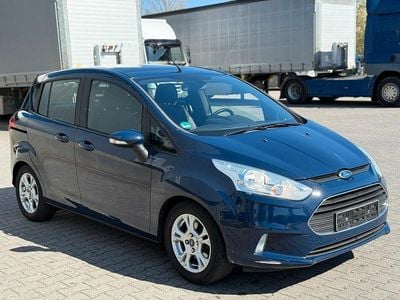 Usata Ford B-MAX SYNC Edition 101 CV (74 kW) 2015 Blu Monovolume
