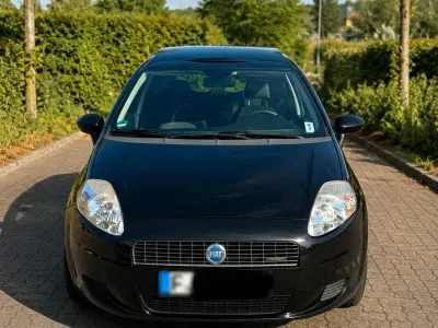 Gebraucht Fiat Grande Punto 95 PS (69 kW) 2007 Schwarz Kleinwagen