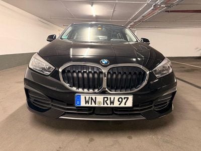 Gebraucht BMW 118 140 PS (102 kW) 2020 Schwarz Kleinwagen