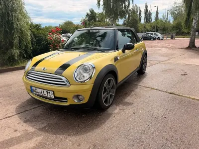 Gebraucht Mini Cooper Cabriolet 122 PS (89 kW) 2010 Gelb Cabrio