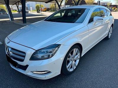 Gebraucht Mercedes CLS250 Shooting Brake 204 PS (150 kW) 2012 Weiß Kombi