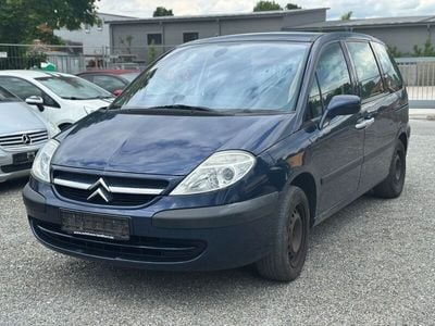 Citroën C8