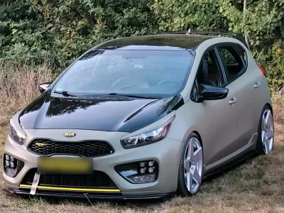 Gebraucht Kia Ceed GT GT 204 PS (150 kW) 2015 Weiß Limousine