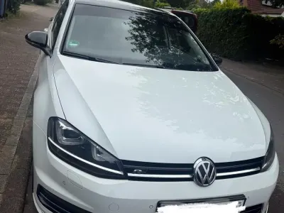 Gebraucht VW Golf VII 150 PS (110 kW) 2016 Weiß Limousine
