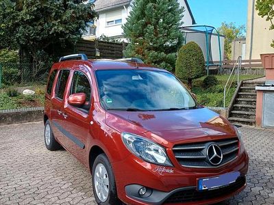 Mercedes Citan 111