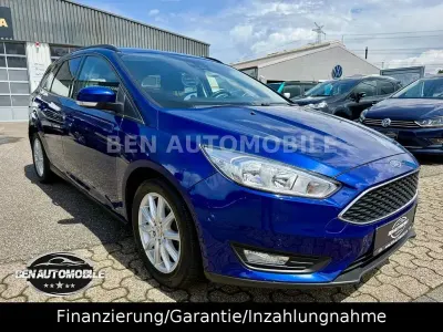 Gebraucht Ford Focus Trend 101 PS (74 kW) 2015 Blau Limousine