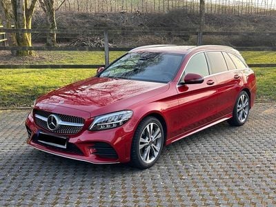 Gebraucht Mercedes C300 245 PS (180 kW) 2019 Rot Kombi