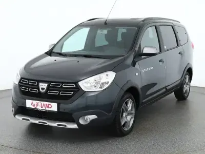 Gebraucht Dacia Lodgy Stepway 116 PS (85 kW) 2018 Grau Van / Kleinbus