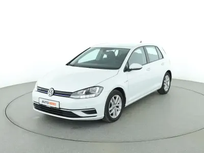Second-hand VW Golf VII Comfortline 131 CP (96 kW) 2019 Alb Berlinǎ