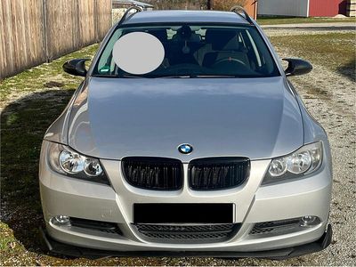 Gebraucht BMW 320 163 PS (119 kW) 2008 Silber Kombi