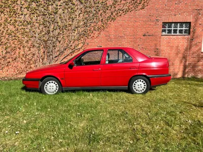 Brugt Alfa Romeo 155 141 HK (103 kW) 1994 Rød Sedan